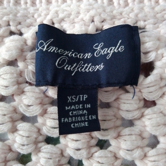 American Eagle Cotton Sweater - Picture 4 of 4
